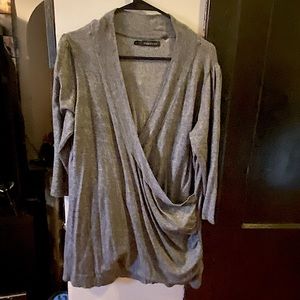 16/18W Maurices sweater